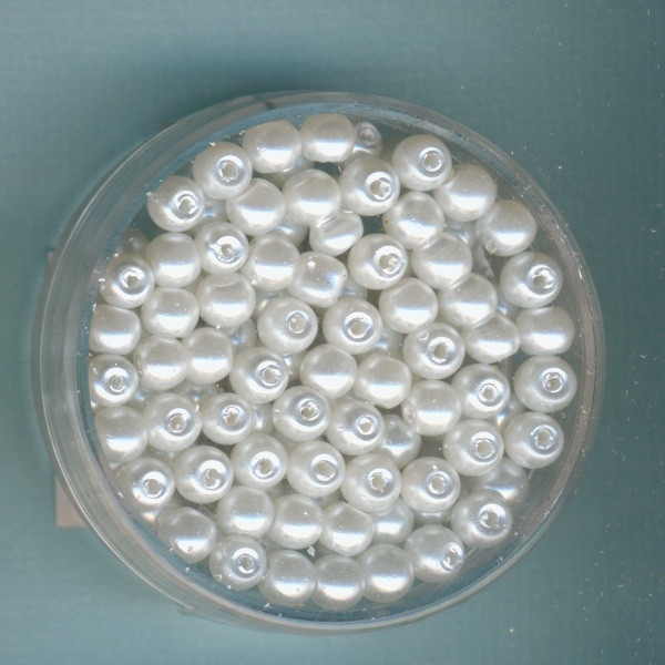 44801 Glaswachsperlen 4mm weiß 100 Stück