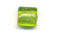 374-43 Glasflachperle Viereck 10x10x6 mm maigrün