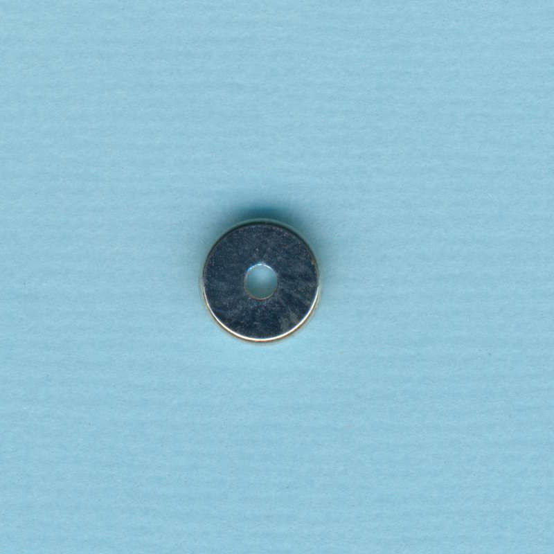 yw0001272 Messingperle Scheibe 8x1,5mm platin