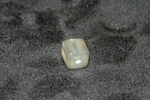 500808461 Polariswürfel grau 8x8mm
