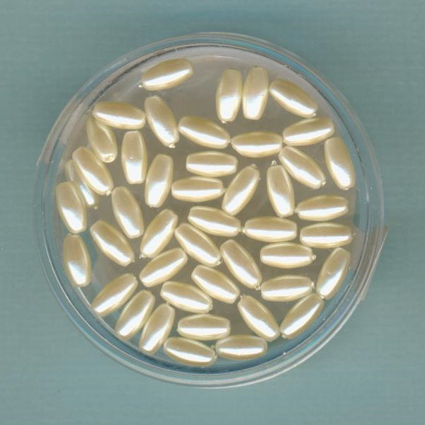 070506324 Wachsperlen Oliven 3x6mm kultur 45 Stück
