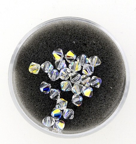 530104144 Swarovski Glasschliffperlen 4mm crystal AB 25 Stück