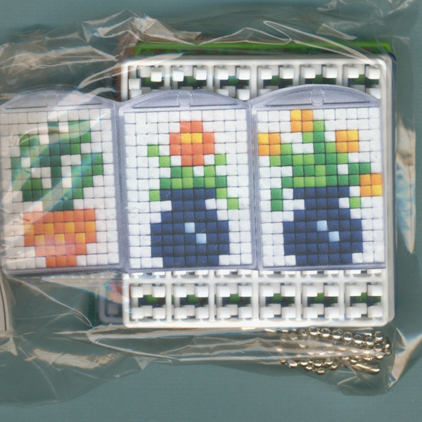 77731 Pixelhobby Medaillon Set Blumen 2