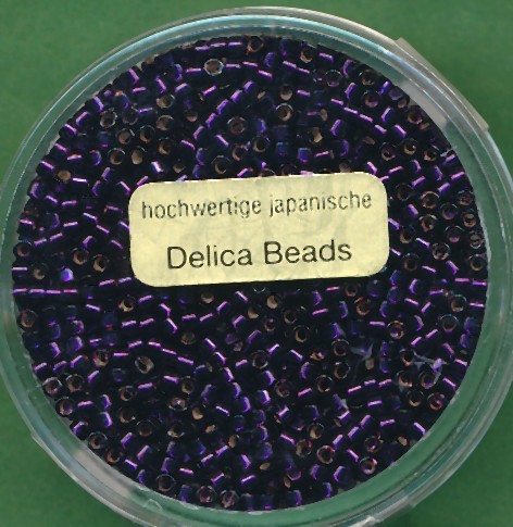 9663224_Delica-Beads-2mm-dunkellila-matt-Silbereinzug-7g
