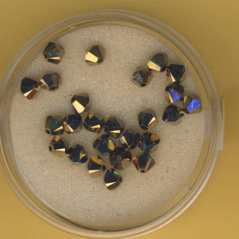 5301-04974 Swarovski Glasschliffperlen 4mm crystal dorado 25 Stück