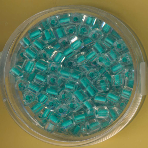 9643-084 Glasperlen Würfel 3mm türkisgrün Farbeinzug 20g
