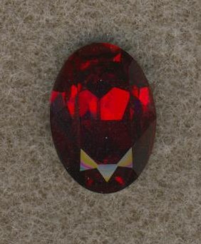 Swarovski Glasstein oval 18x13mm rot
