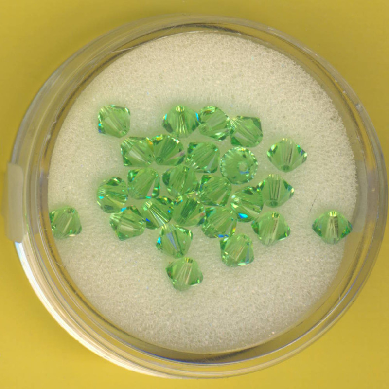 5301-04034 Swarovski Glasschliffperlen 4mm peridot 25 Stück