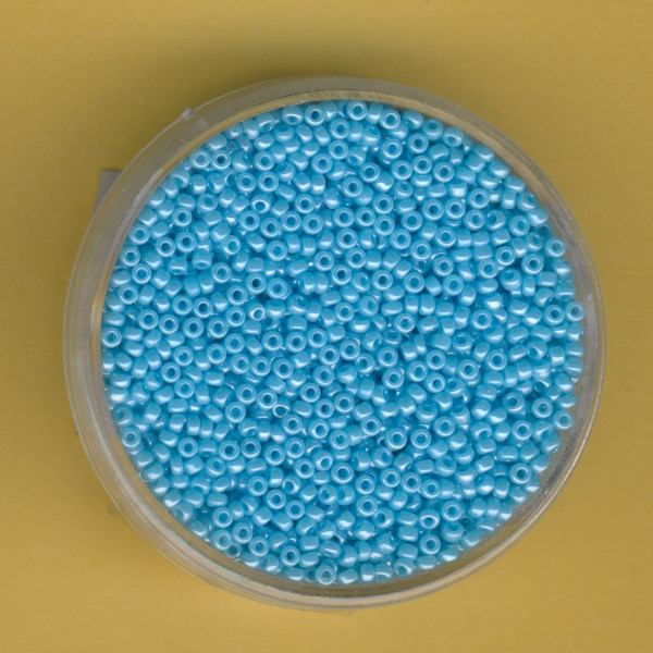 200433 Miyuki Rocailles 15/0 1,5mm hellblau luster 10g