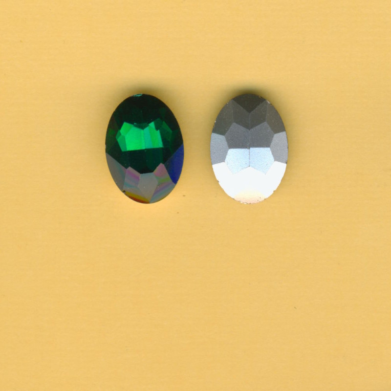 t0801315 Simili Rivoli Glasstein 13x18mm emerald