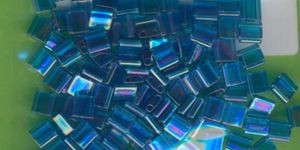 Miyuki Tila Perlen blau transparent irisierend