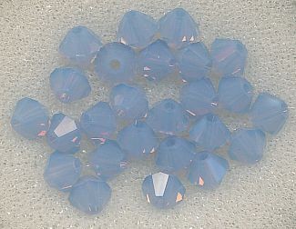 530104744 Swarovski Glasschliffperlen 4mm airblue opal 25 Stück