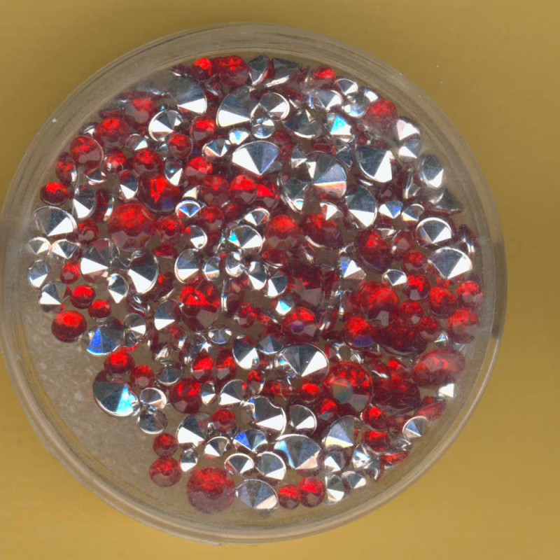 61823 Acry Strass Chatons 2 - 4mm rot 250 Stück