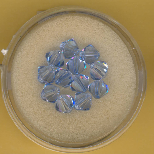 5301-06444 Swarovski Glasschliffperlen 6mm light safir 12 Stück